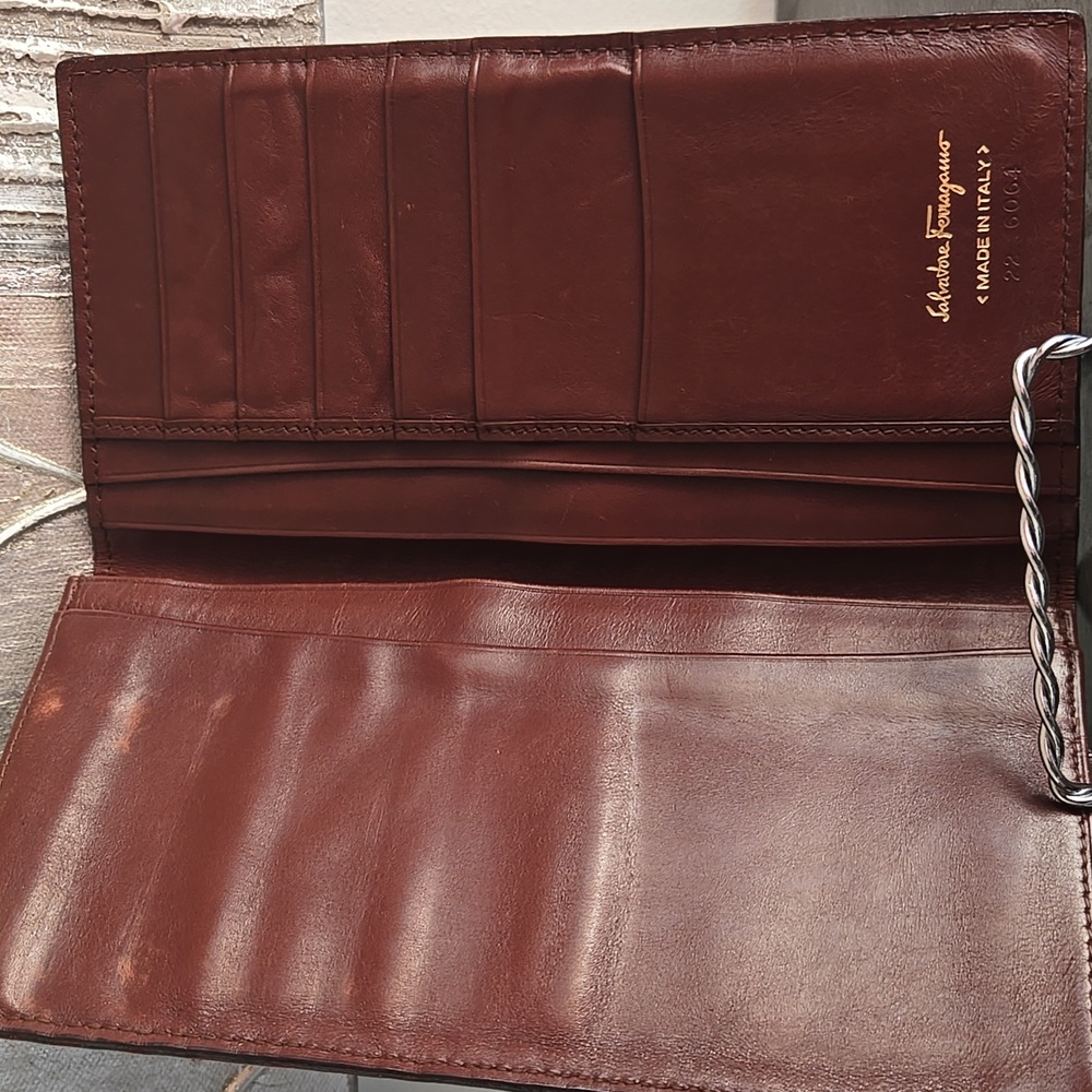 Salvatore Ferragamo Brown Woven Wallet - Picture 3 of 8
